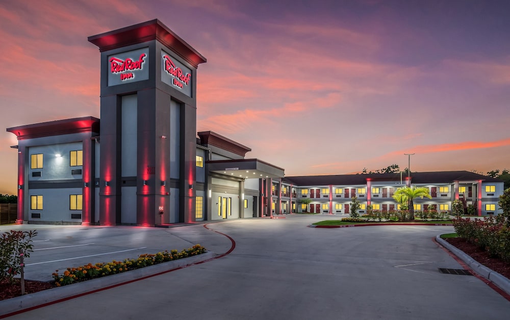 Red Roof Inn Baytown - photo 30