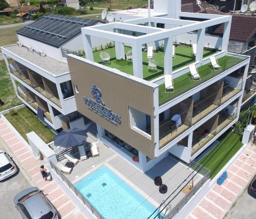 Four Reasons in Paralia, Greece