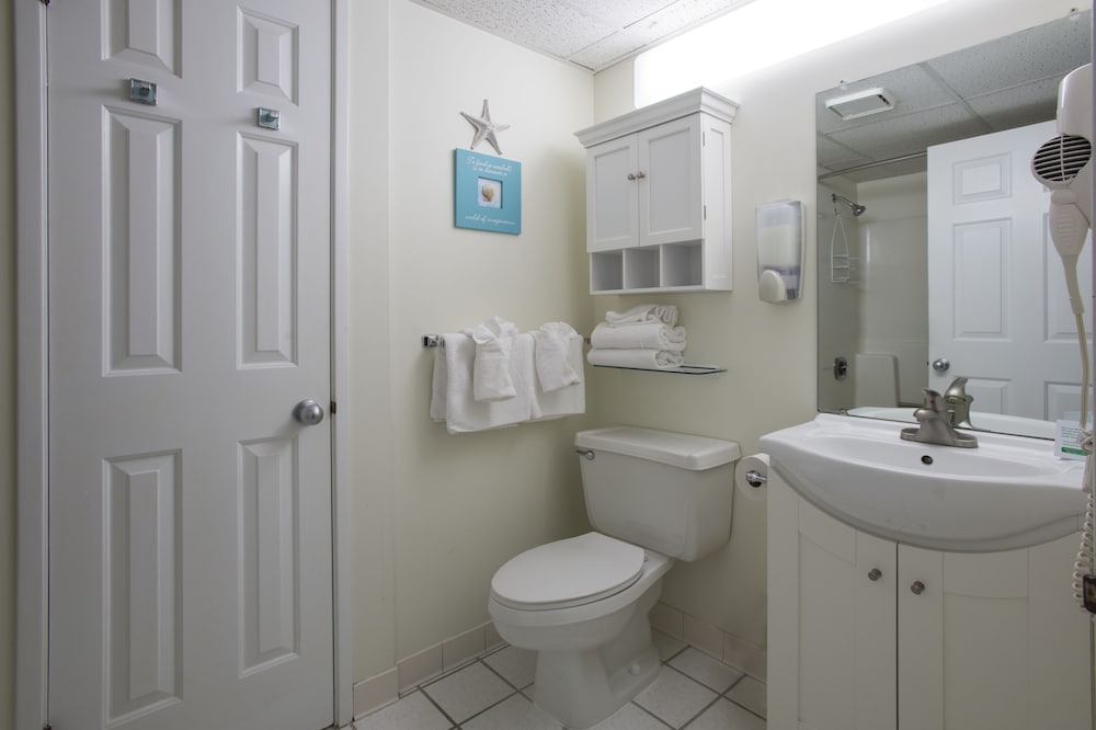 Biscayne Suites - photo 25