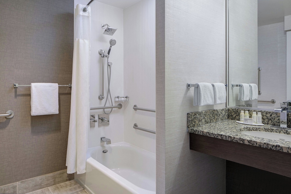 Courtyard by Marriott Fort Worth Downtown Blackstone - photo 24