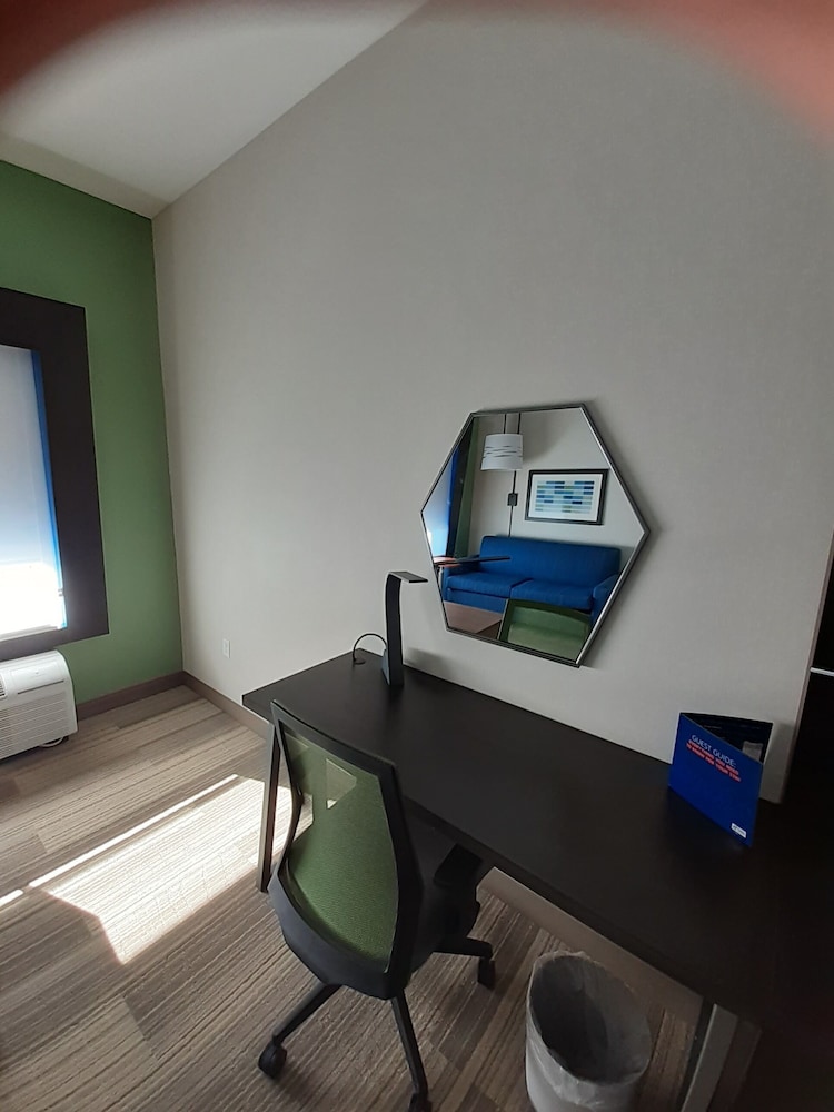 Holiday Inn Express Richburg by IHG - photo 7