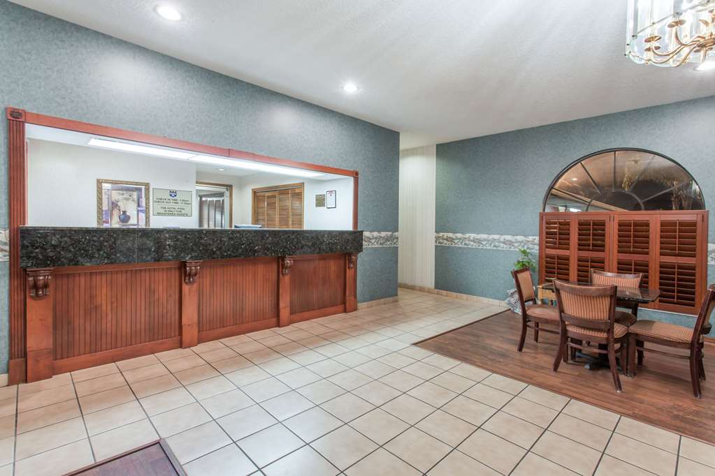 Knights Inn Arcadia - photo 2