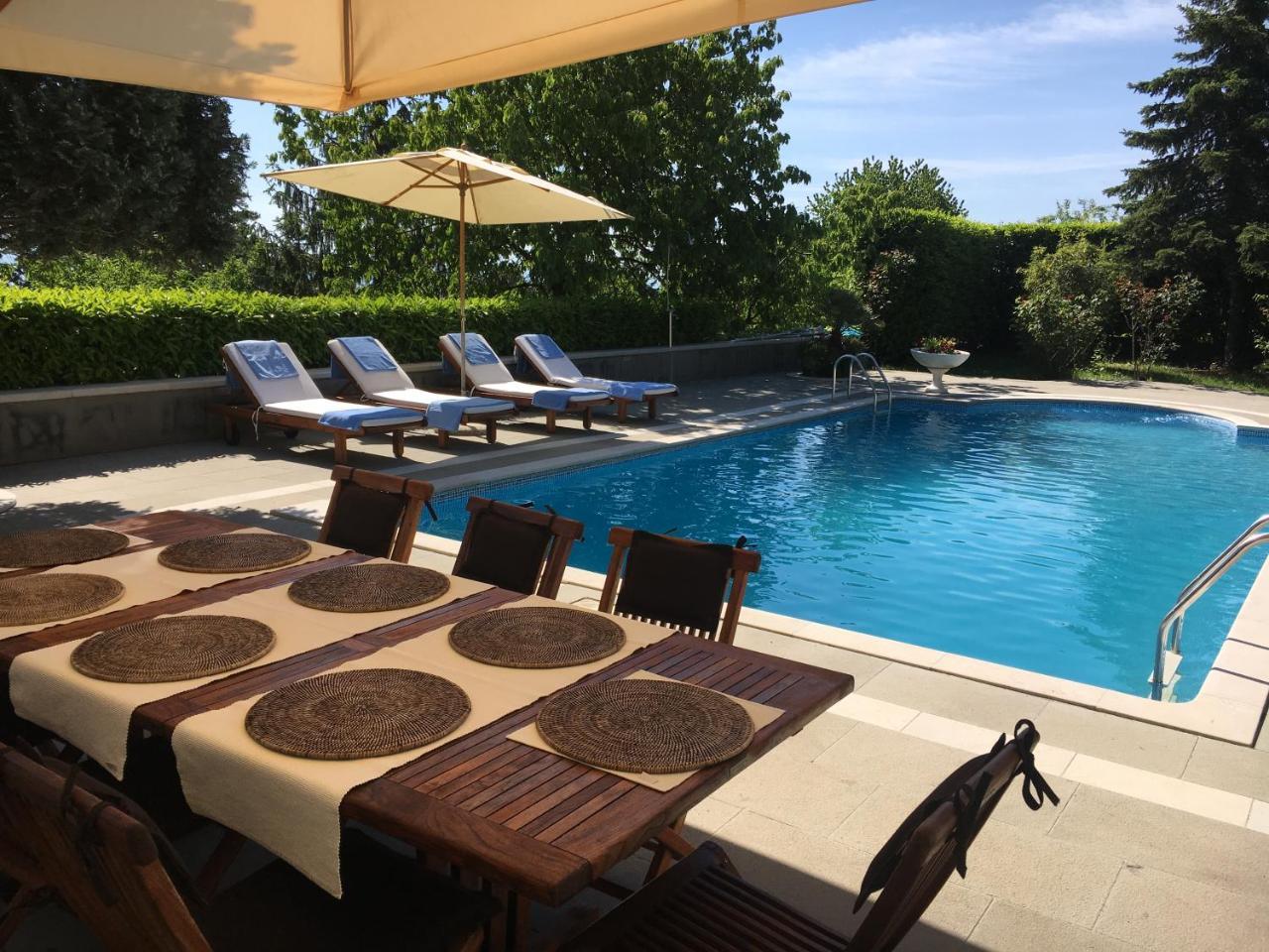 Luxury Apartment with Private Pool And 2 Bedrooms in Villa Opatija Bay View — 5-Star Luxury Hotel in Koprivnicki Bregi, Croatia