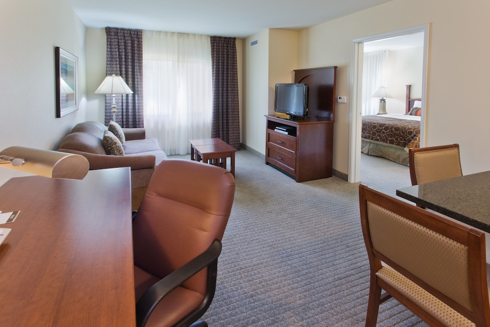 Staybridge Suites Everett Paine Field an IHG Hotel - photo 5