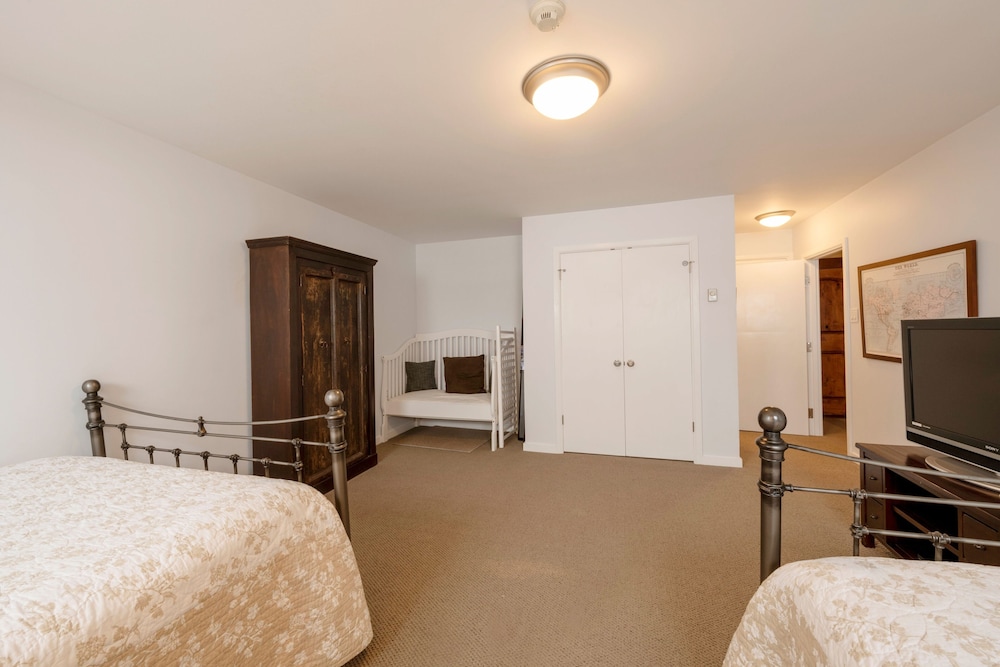 Resort Plaza Condominiums 5002 5025 - photo 15