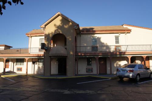 Royalinn & suites - photo 15