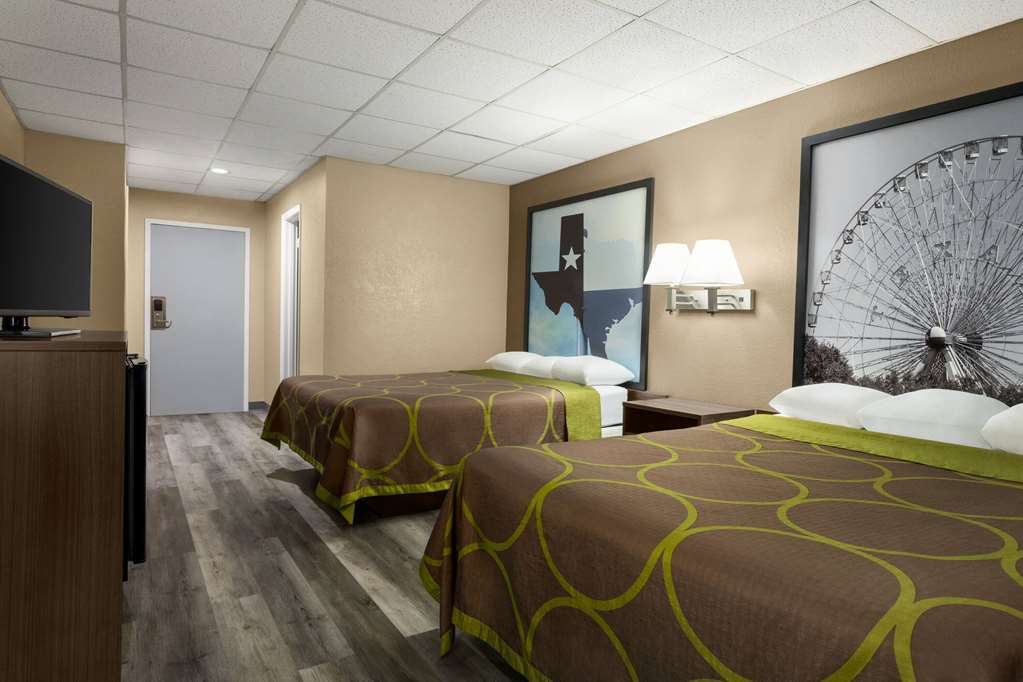 Super 8 by Wyndham Gainesville TX - photo 16