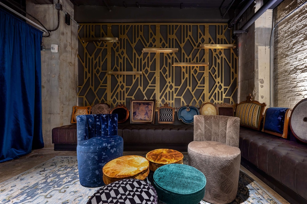 Hotel Fort Des Moines Curio Collection by Hilton - photo 97