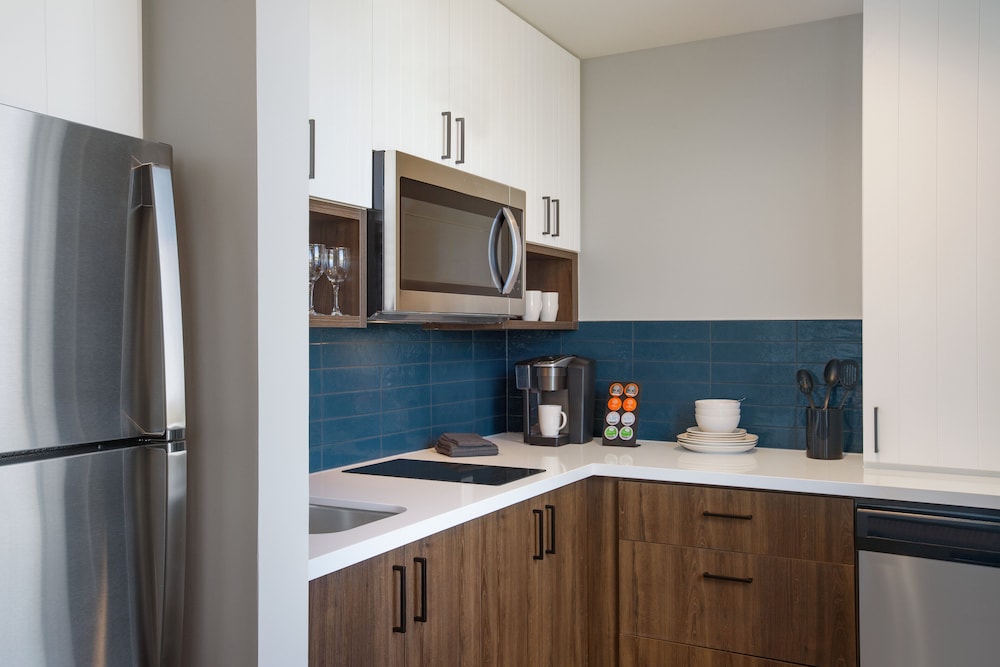 Staybridge Suites Rochester Mayo Clinic Area by IHG - photo 36