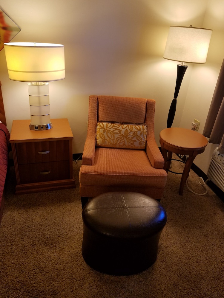 West Plains Motel - photo 46