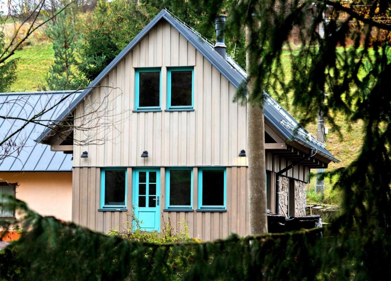 Chalúpka OPAL a Chalupa ACHAT na lúke LukaHuta ChaletStiavnica Banská Štiavnica na samote samoobslužný prístup cez PIN kód NONSTOP in Banska Stiavnica, Slovakia