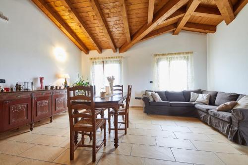 Nema - carbon neutral hotel in Mossa