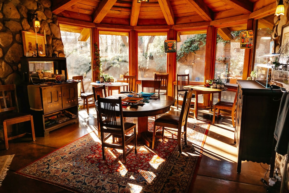 El Portal Sedona Hotel - photo 4