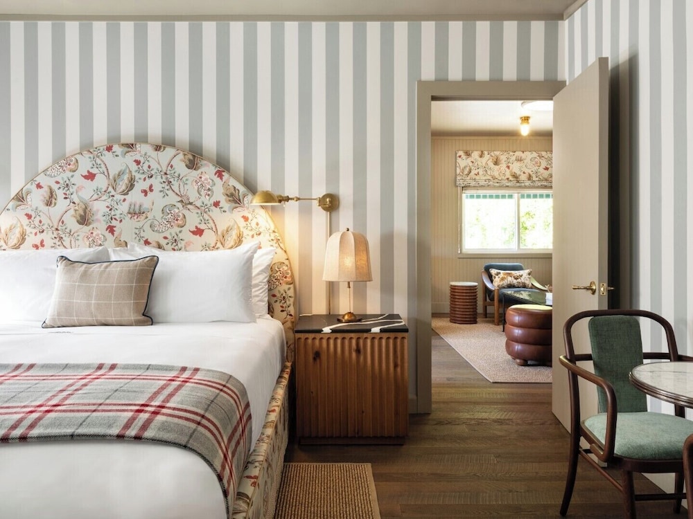 Le Petit Pali Brentwood West Los Angeles - photo 32