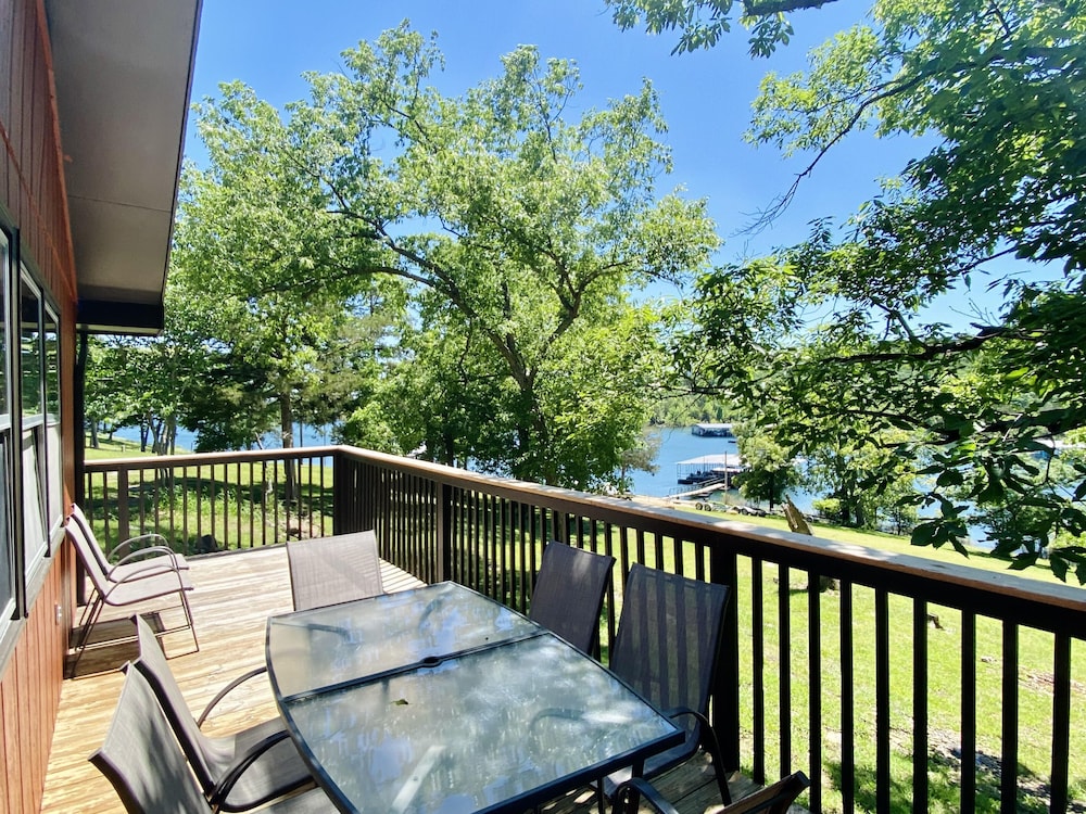 Calm Waters Cabin Resort - photo 28