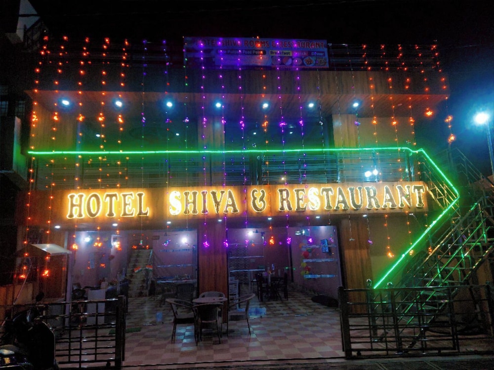Hotel Shiva & is - carbon neutral hotel in Rishikesh