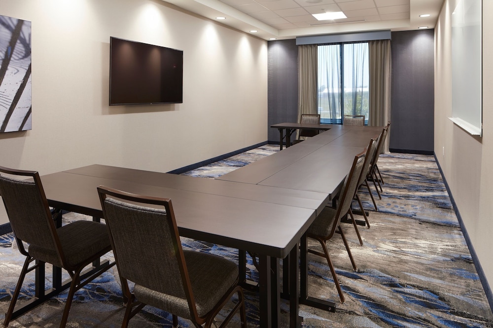 Fairfield by Marriott Inn & Suites Middletown - photo 23