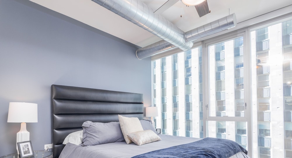 Furnished Suites in the Heart of River North - photo 16