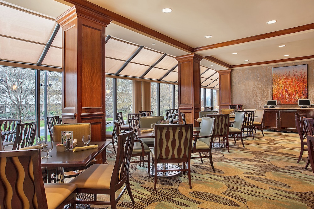 Crowne Plaza Knoxville Downtown University by IHG - photo 30