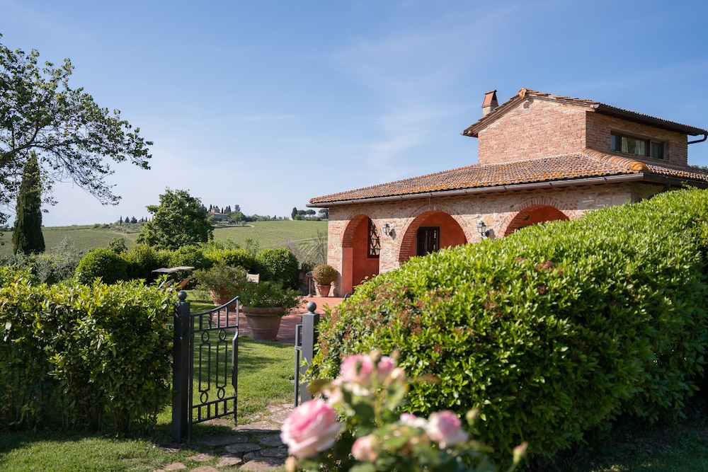 Fonte De Medici — San Casciano In Val Di Pesa