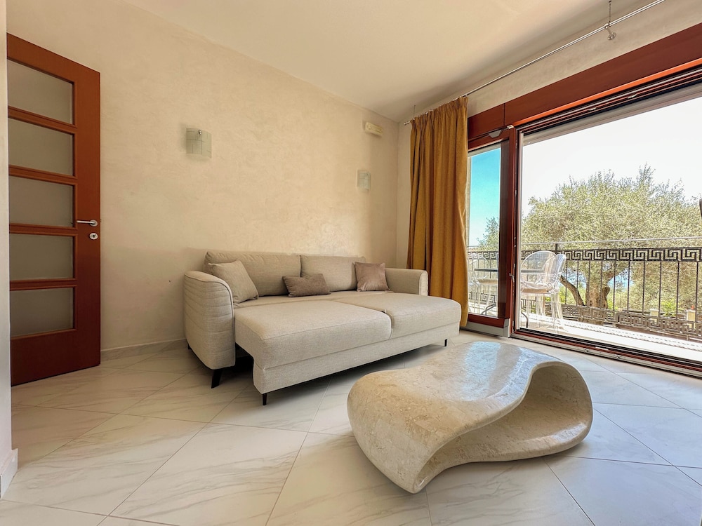 Olive Residence Rezevici — 4-Star Luxury Hotel in Petrovac Na Moru, Montenegro