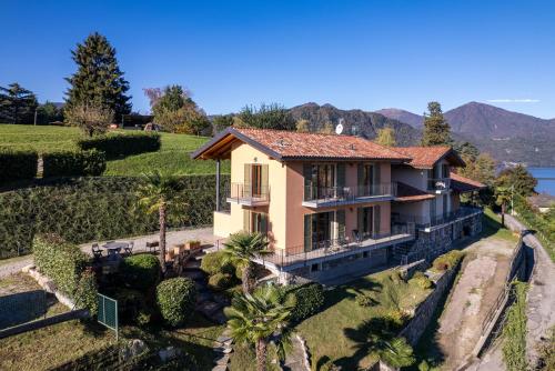 Casa Elsa Lago d'Orta — 4-Star Luxury Hotel in Orta San Giulio, Italy