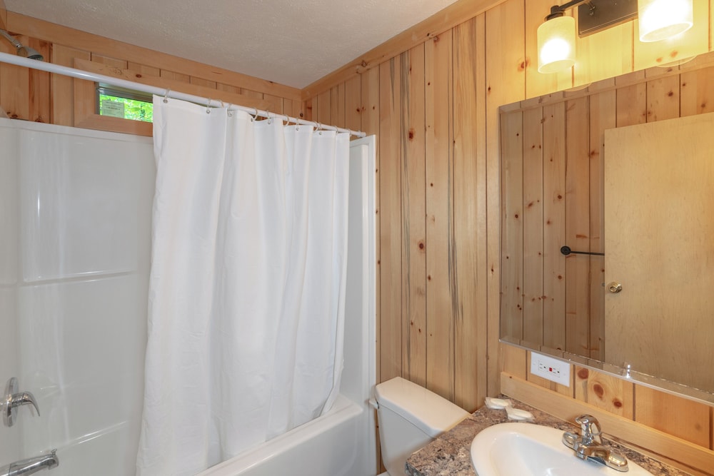 Lake Rudolph Campground & RV Resort - photo 8