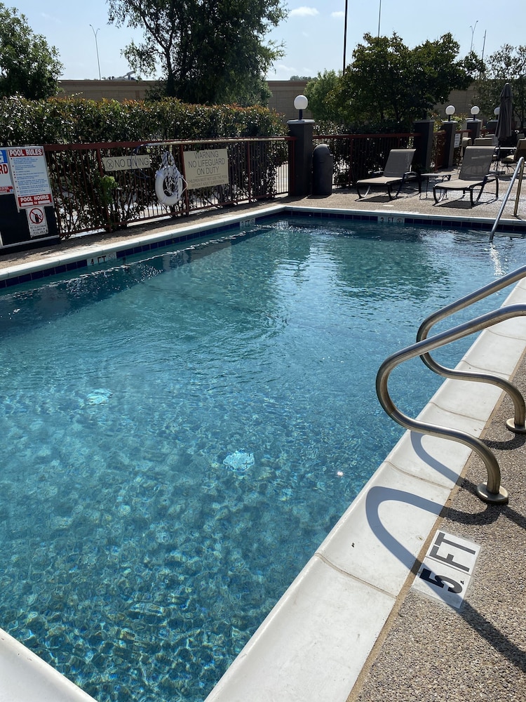 Country Inn & Suites by Radisson Fort Worth TX - photo 12