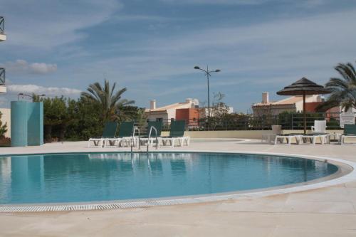 Apartamento com Piscina em Albufeira Corcovada — 4-Star Luxury Hotel in Albufeira, Portugal