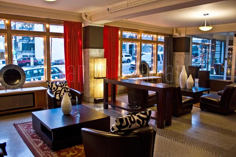 The Moore Hotel - photo 8