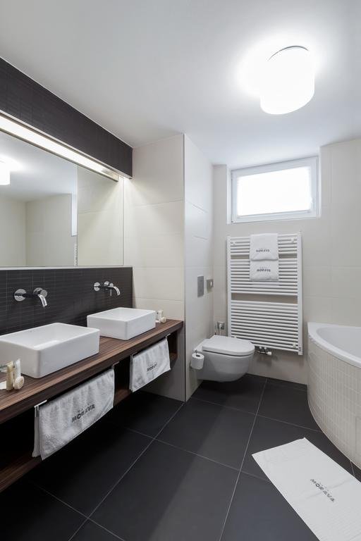 Hotel Morava — Otrokovice