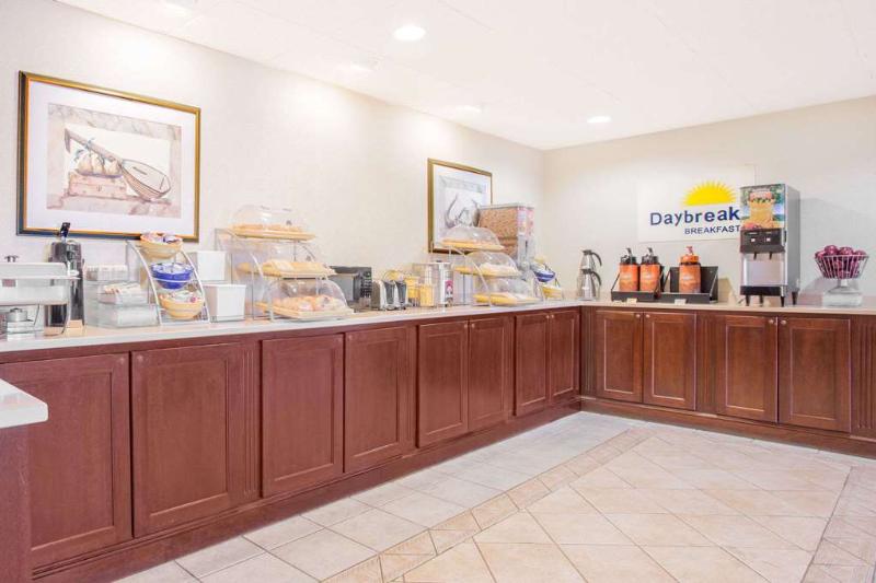 Days Inn Dothan - photo 29