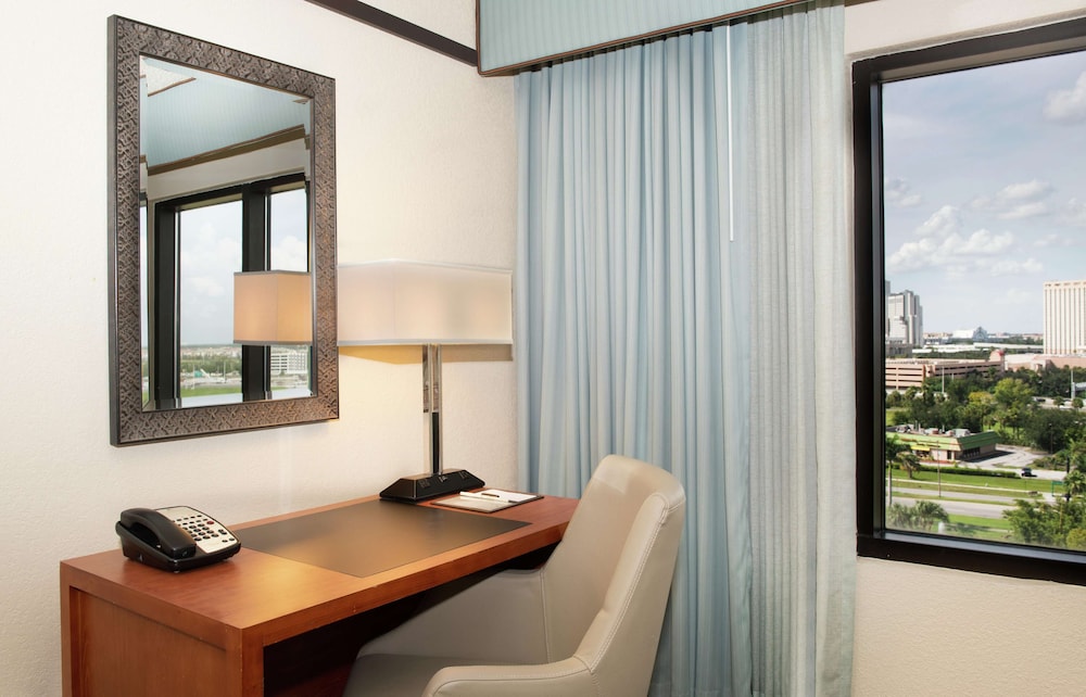 DoubleTree by Hilton Orlando Theme Park Resort - photo 23