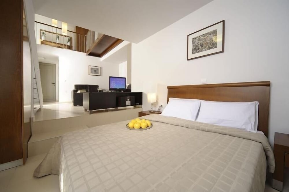 Lenikos Resort — Agios Vasileios — photo 4