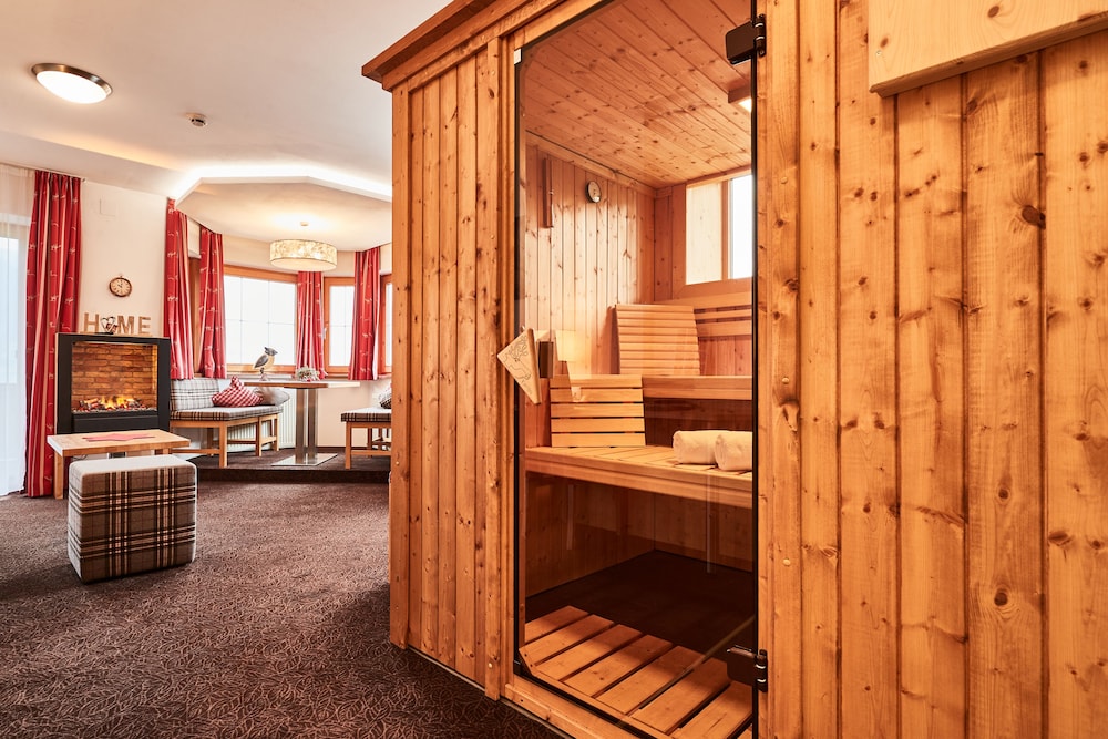Ferienhotel Jörglerhof — Hainzenberg — photo 4