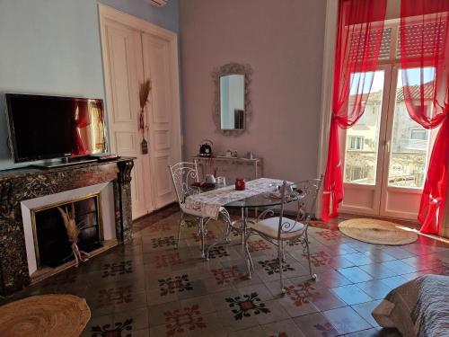 Chez Dedou Et Madou — Florensac