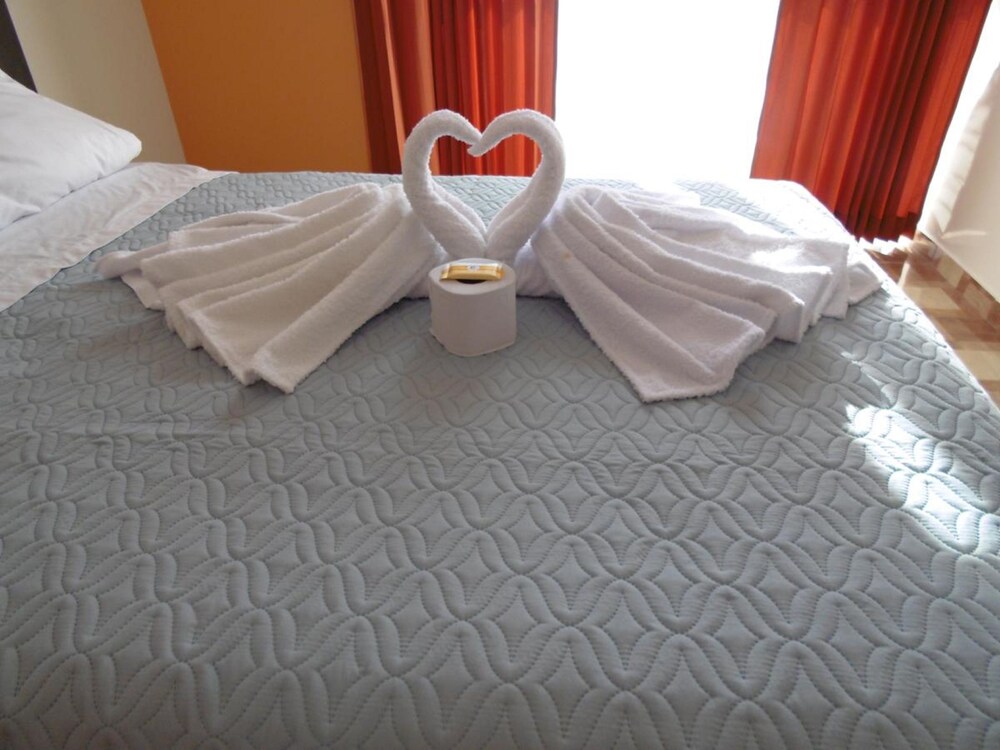 Hotel Majhami - carbon neutral hotel in Pilcomay