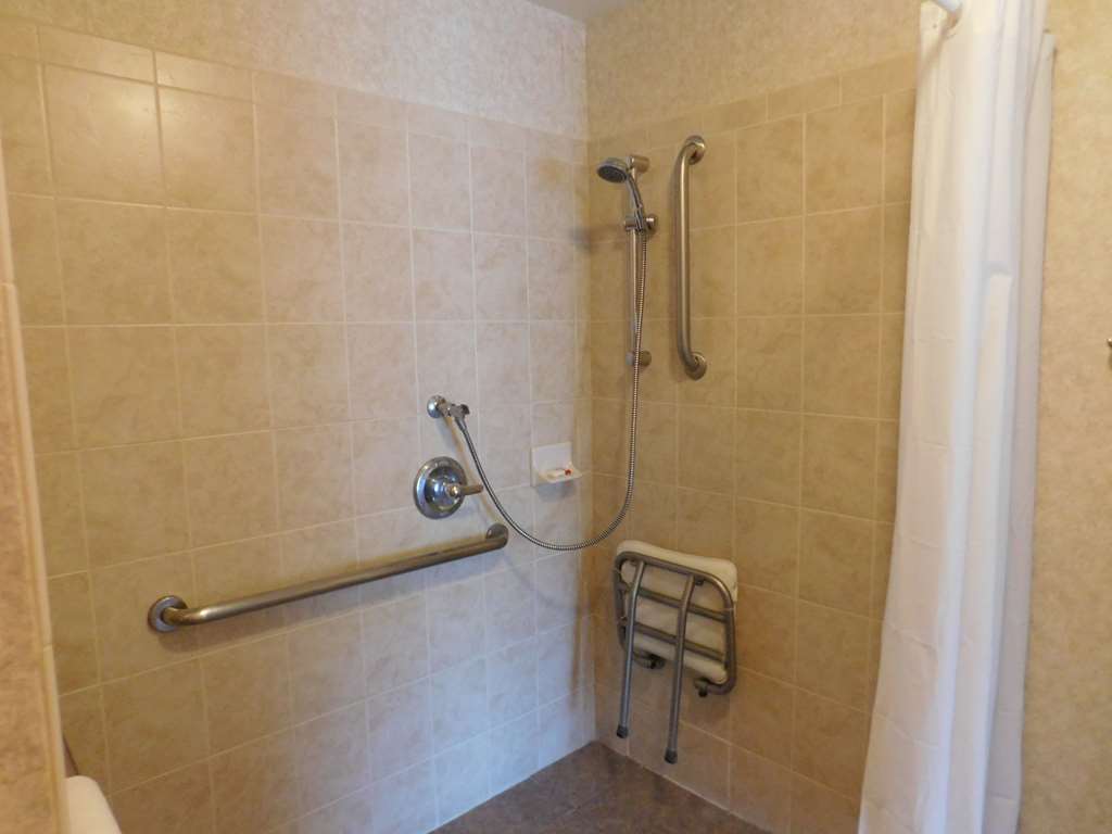 Days Inn by Wyndham Novato San Francisco - photo 25