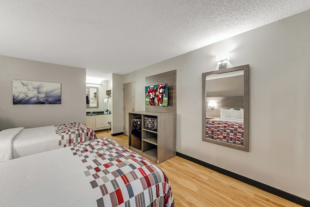 Red Roof Inn Kingsport - photo 13