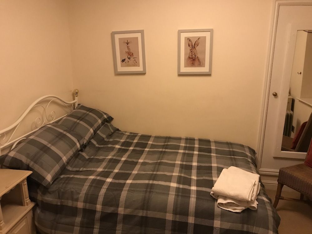 The Black Bull — 4-Star Luxury Hotel in Market Overton, United Kingdom