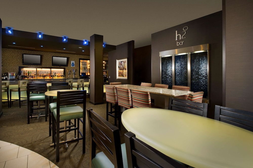 DoubleTree by Hilton Hotel Chattanooga Downtown - photo 34