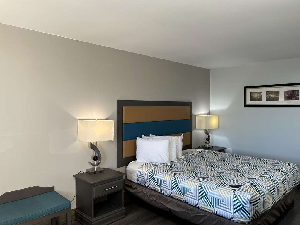 Motel 6 Greenville NC ECU Medical Center - photo 13