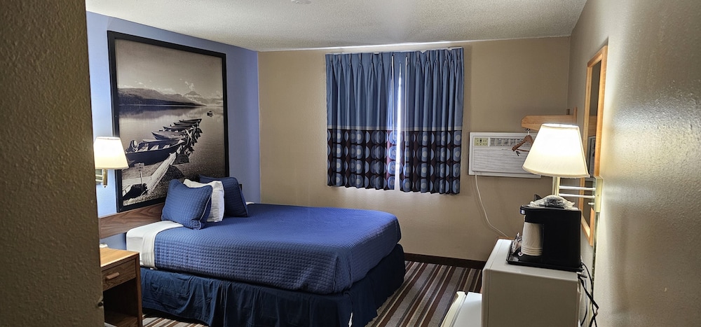 Super 8 By Wyndham Great Falls MT - photo 12