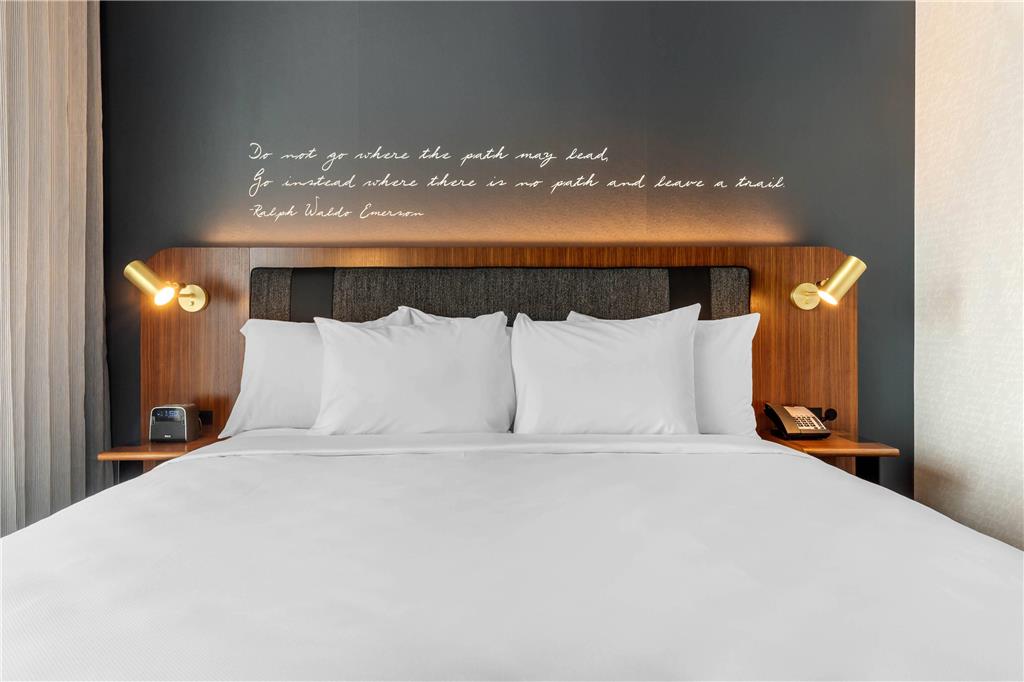 Cambria Hotel Boston Downtown Seaport - photo 9