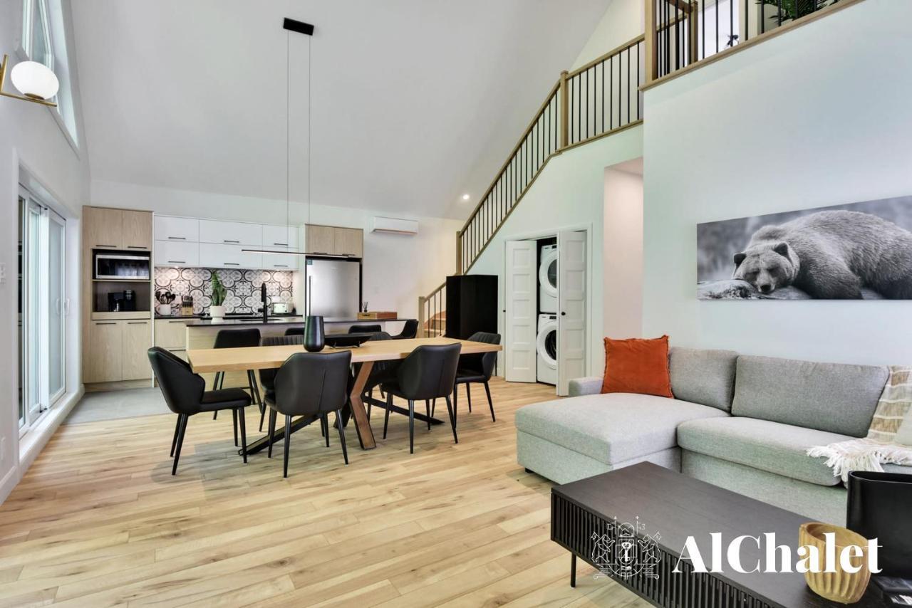 Sunset Cosy boisé Spa in Pont Rouge, Canada