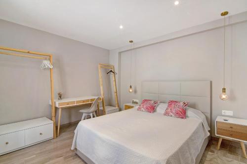 Casa Rebelo da Silva — 4-Star Luxury Hotel in Faro, Portugal