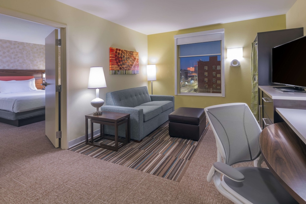 Home2 Suites by Hilton Kansas City Downtown - photo 21