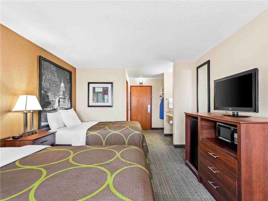 Super 8 by Wyndham Sturtevant Racine - photo 24