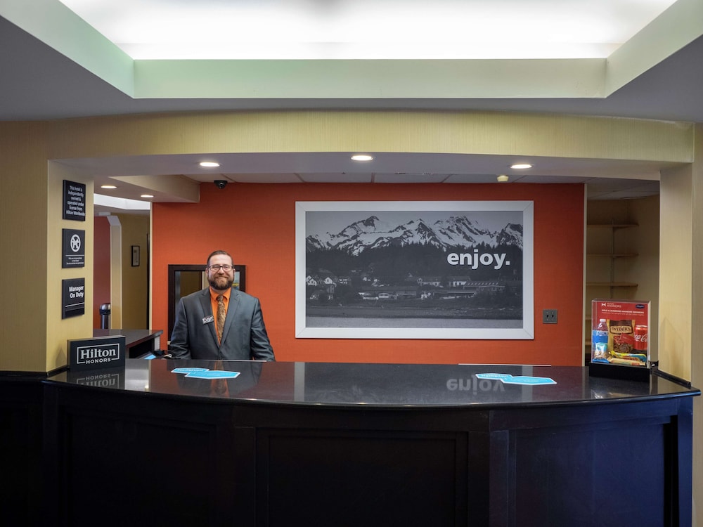 Hampton Inn Hazleton - photo 3