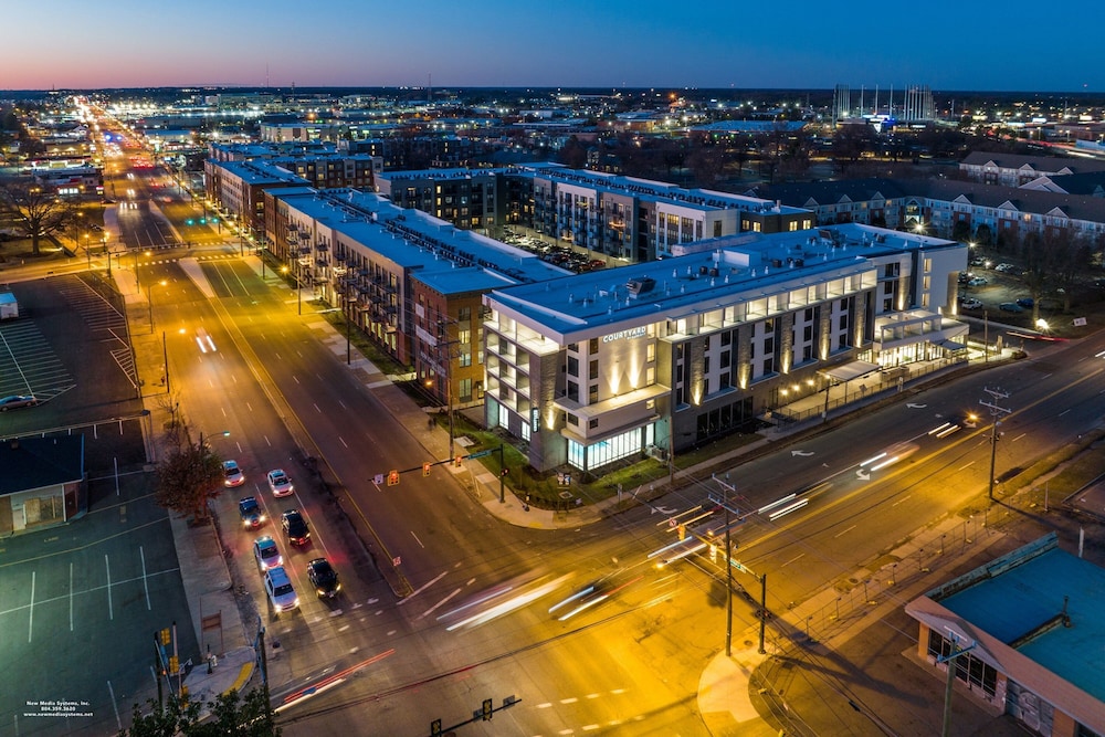 Courtyard by Marriott Richmond Scott s Addition - photo 38